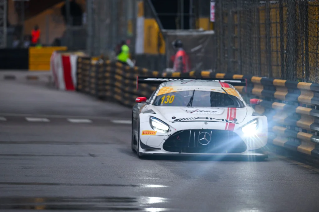 Engel wint FIA GT World Cup in Macau